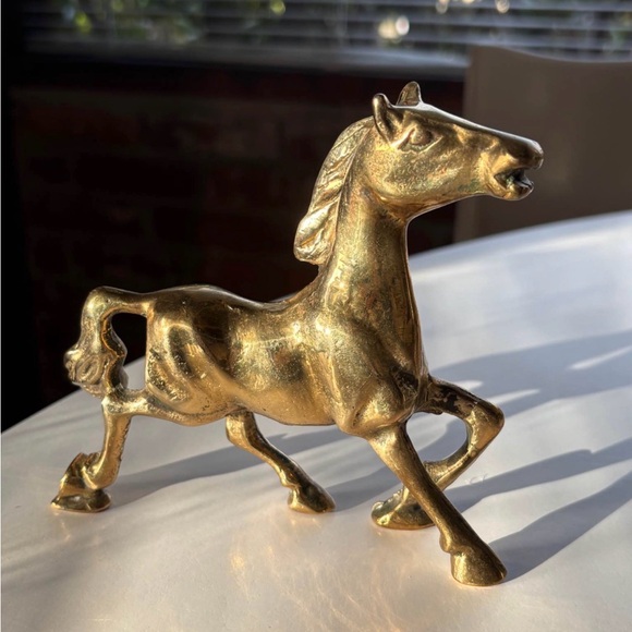 Small Brass Horse - Picture 4 of 4